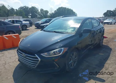 2018 Hyundai Elantra Value Edition z USA, uszkodzony, nr VIN 5NPD84LF3JH220108